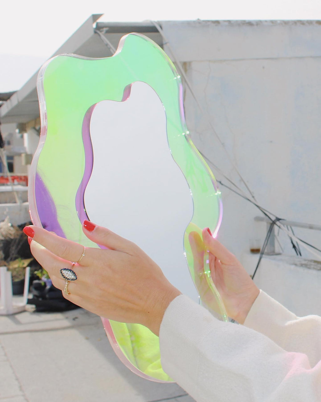 Wiggly Life Reflector Wall Decor