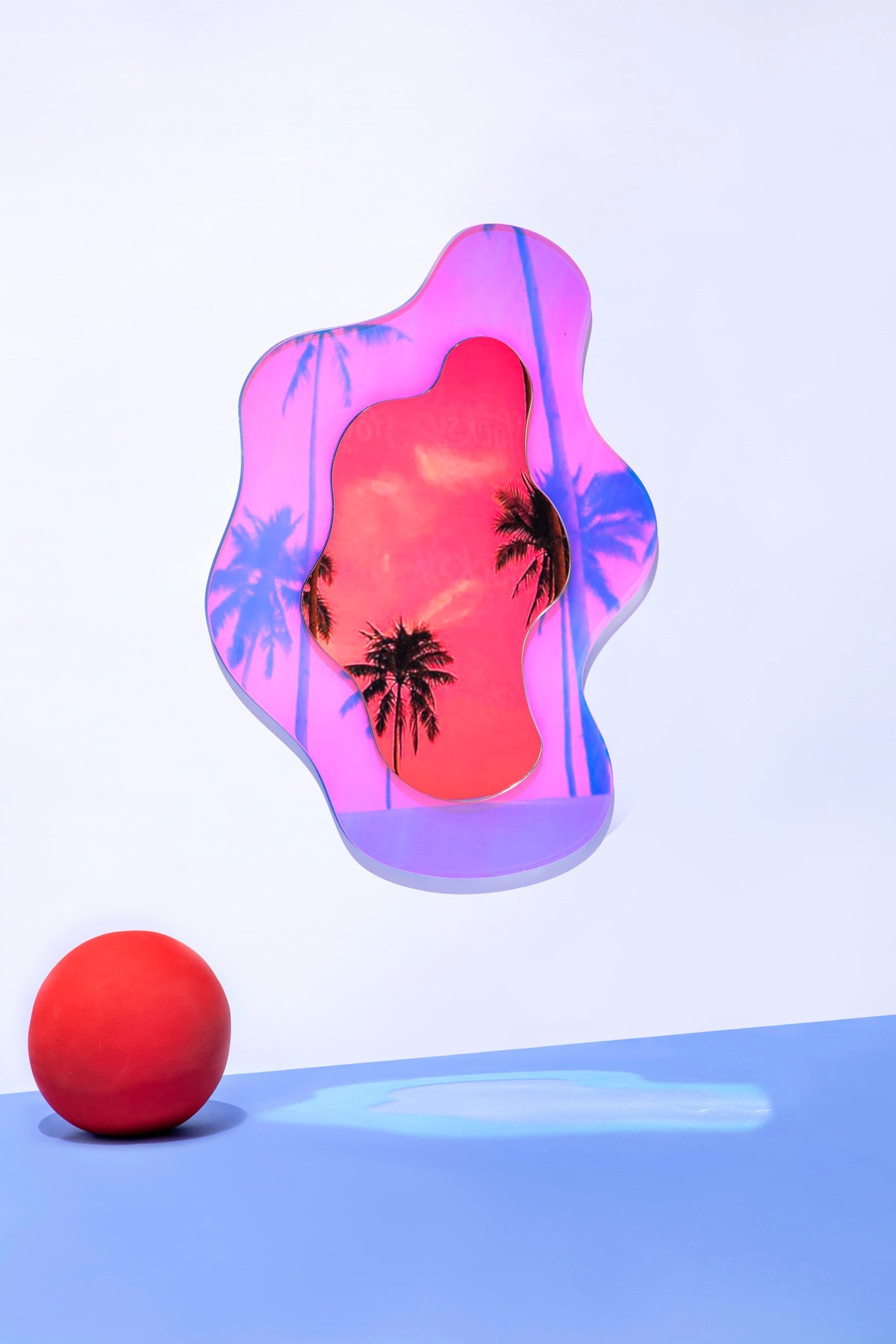 Wiggly Life Reflector Wall Decor