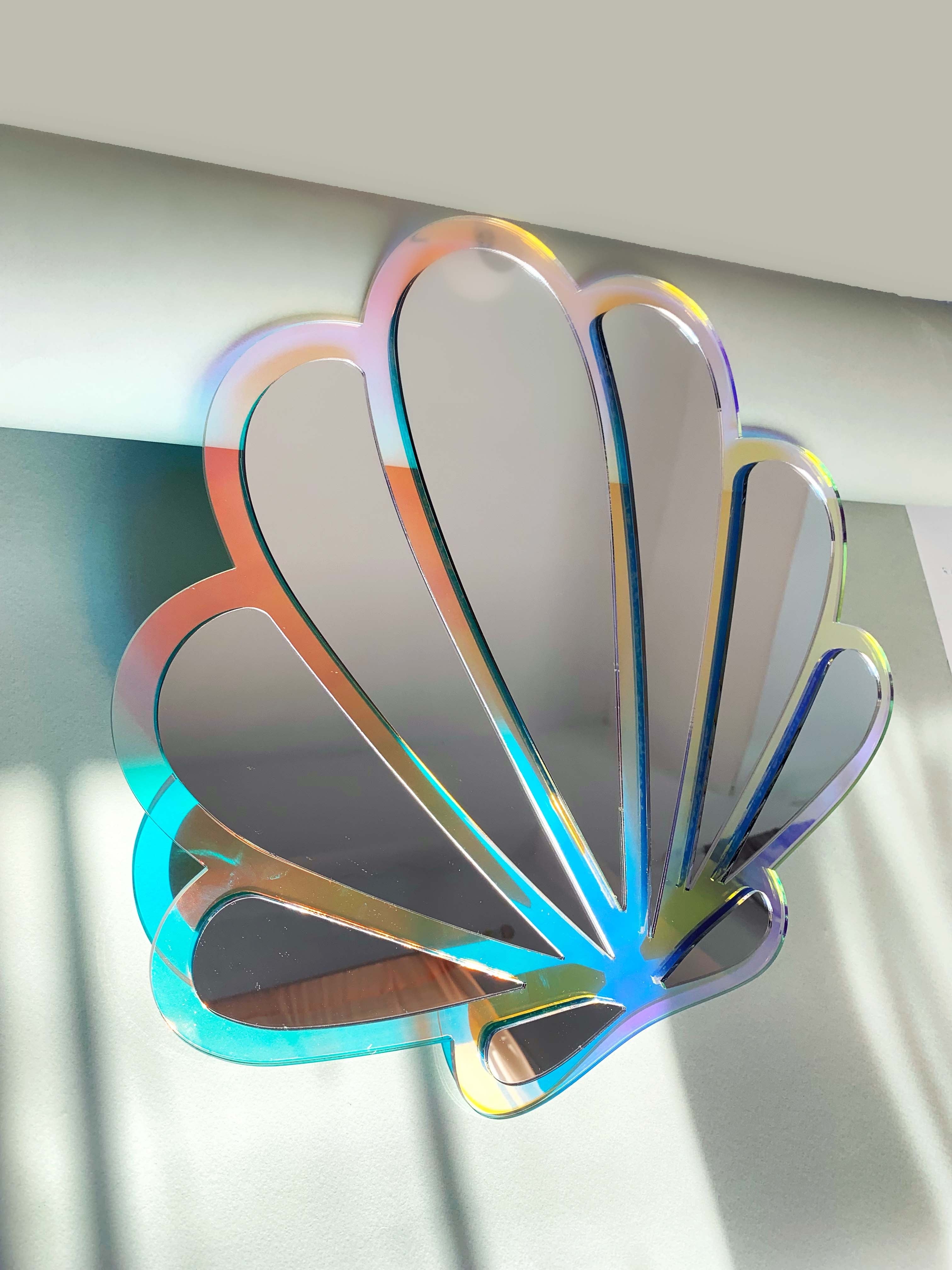 Seashell Reflector Wall Decor