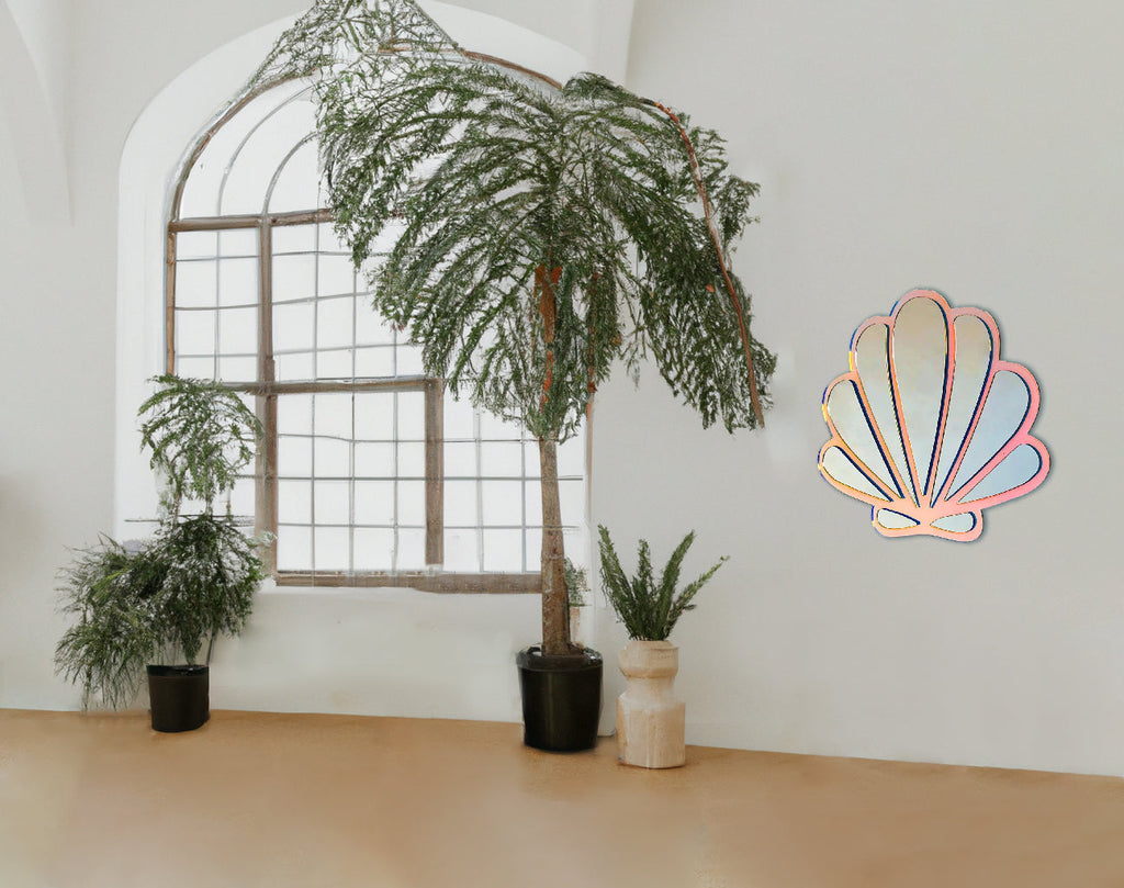 Seashell Reflector Wall Decor