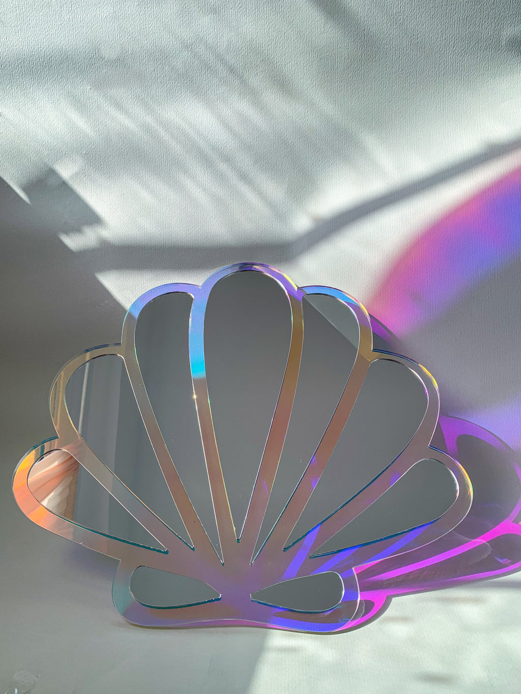 Seashell Reflector Wall Decor