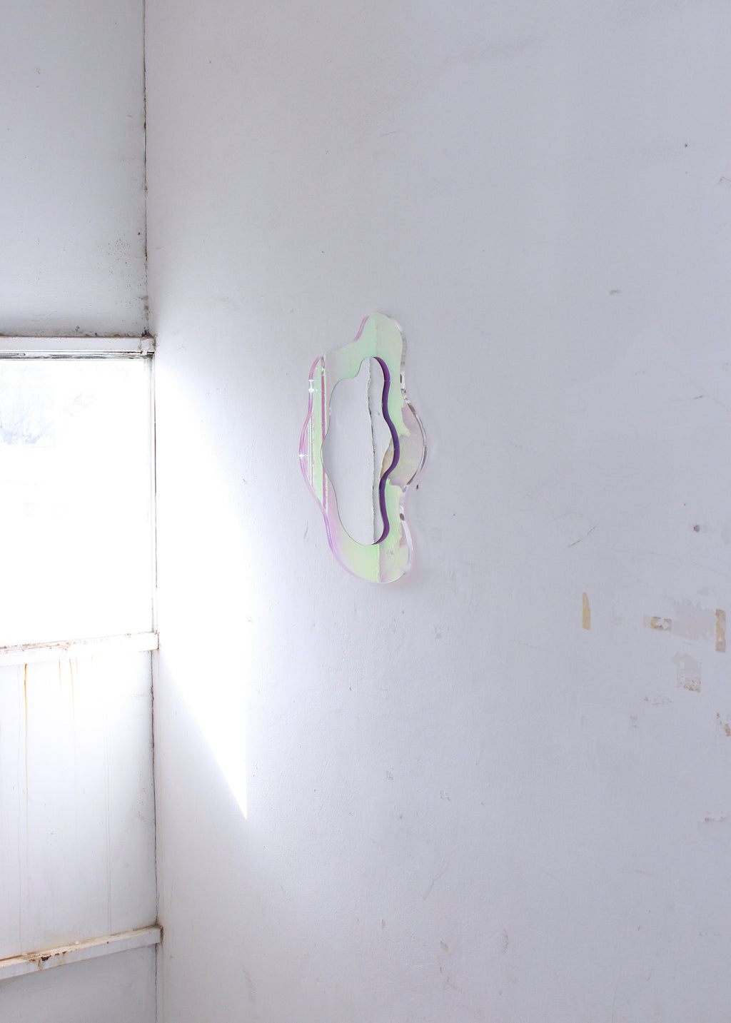 Wiggly Life Reflector Wall Decor