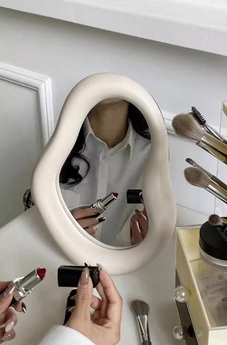 Isla Curved Dressing Table Mirror 29x22 cm