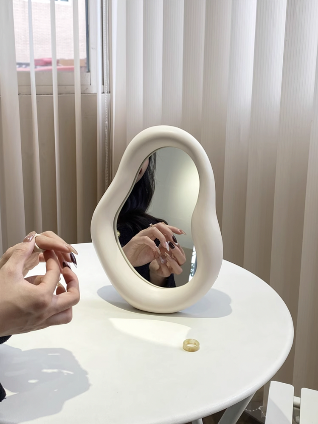 Isla Curved Dressing Table Mirror 29x22 cm