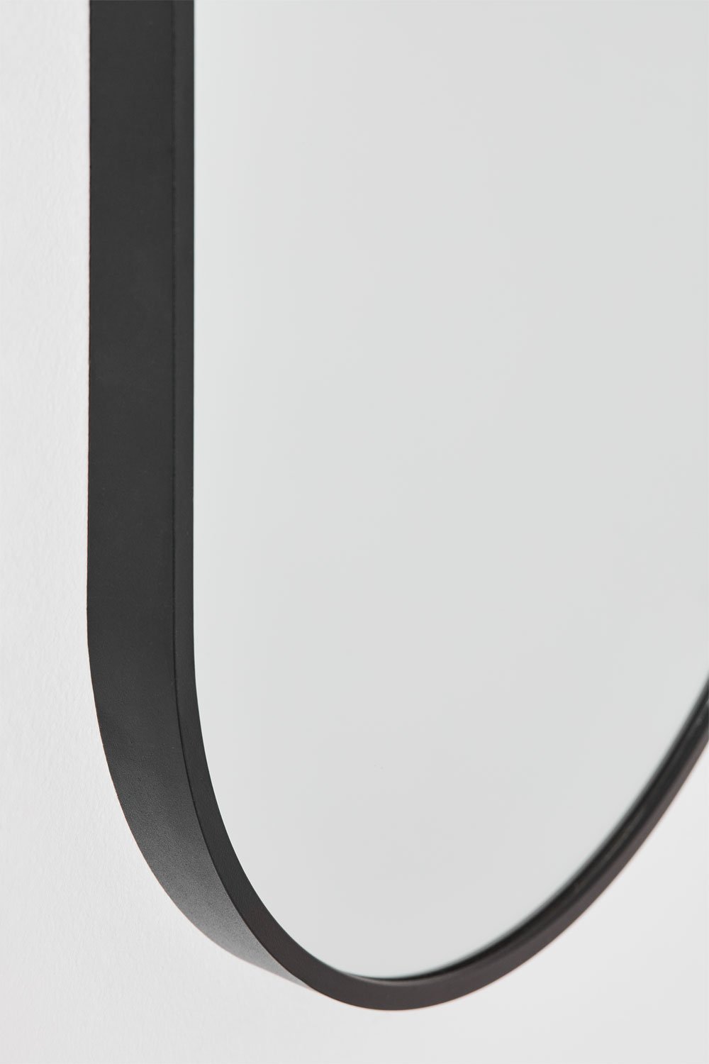 Oval wall mirror in aluminum 35x70 cm Elbert